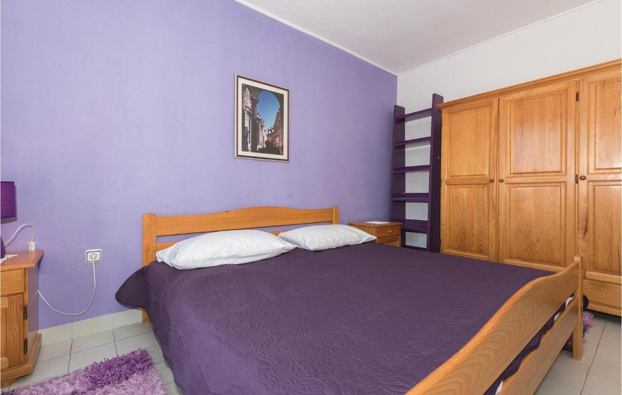 Beautiful Apartment In Rogoznica With Wifi Extérieur photo